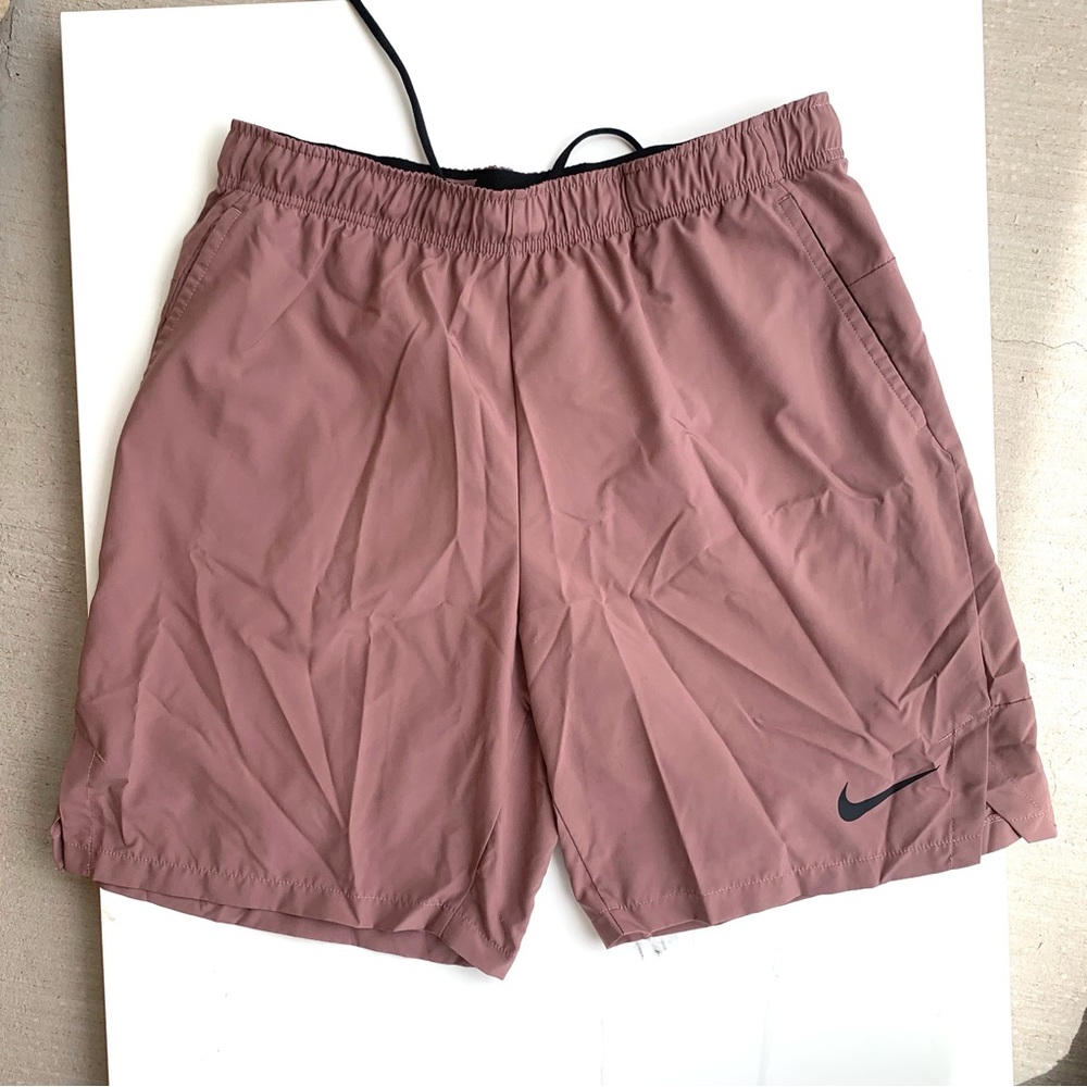 Nike shorts never worn